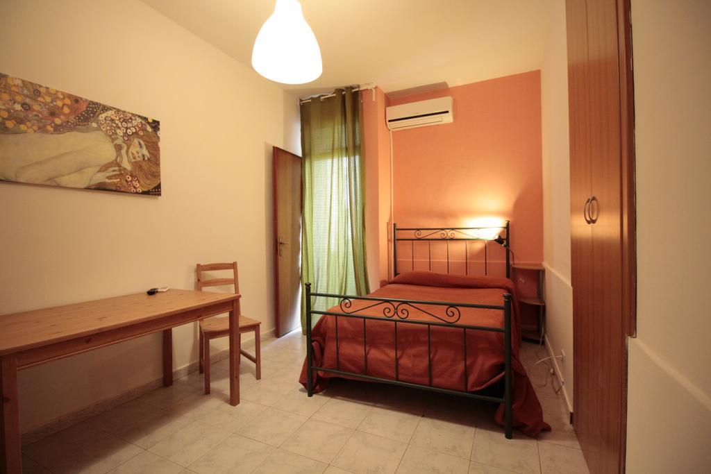 Vesta-Apartments CTA Room photo