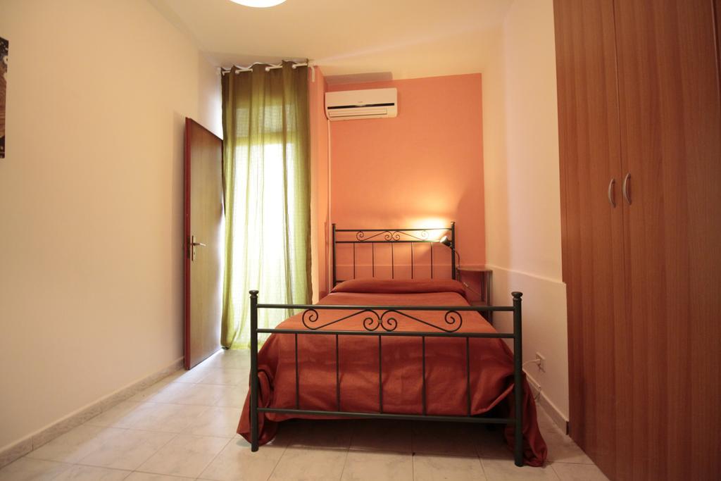 Vesta-Apartments CTA Room photo